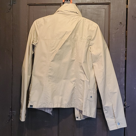 Bench. Coat - Picture 3 of 3